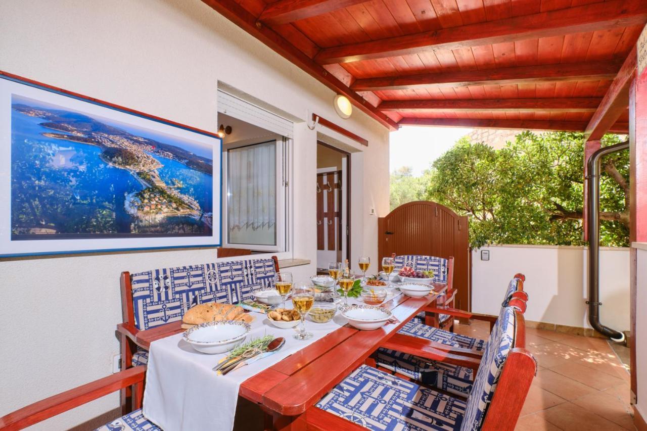 Apartments Antares Mali Lošinj Exteriér fotografie