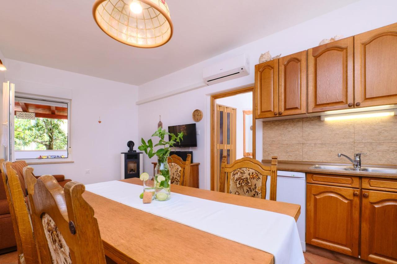 Apartments Antares Mali Lošinj Exteriér fotografie