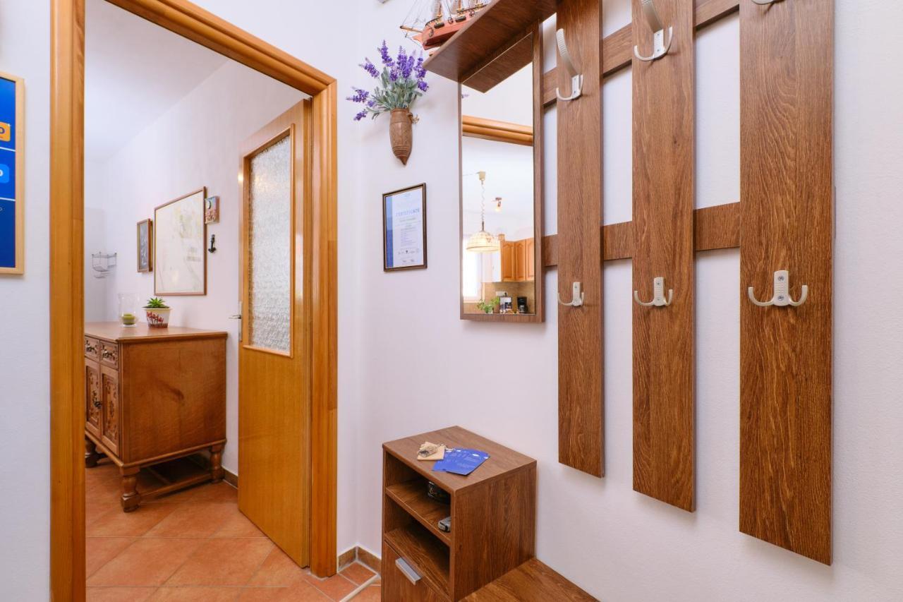 Apartments Antares Mali Lošinj Exteriér fotografie
