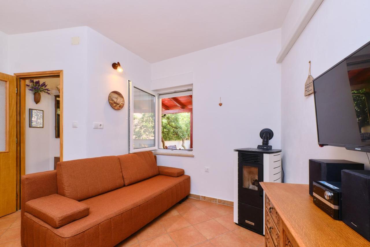 Apartments Antares Mali Lošinj Exteriér fotografie